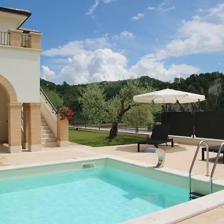 Stella Del Gran Sasso Otel