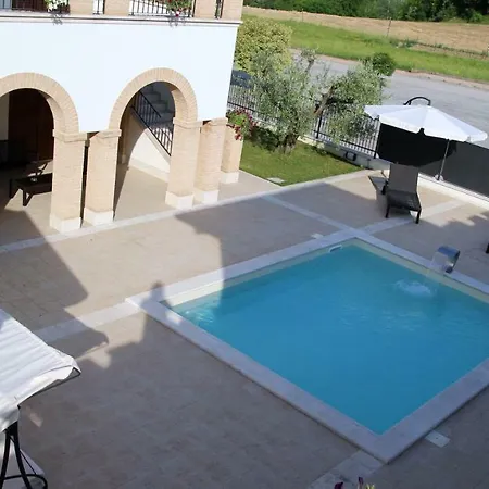 Stella Del Gran Sasso Hotel Colledara